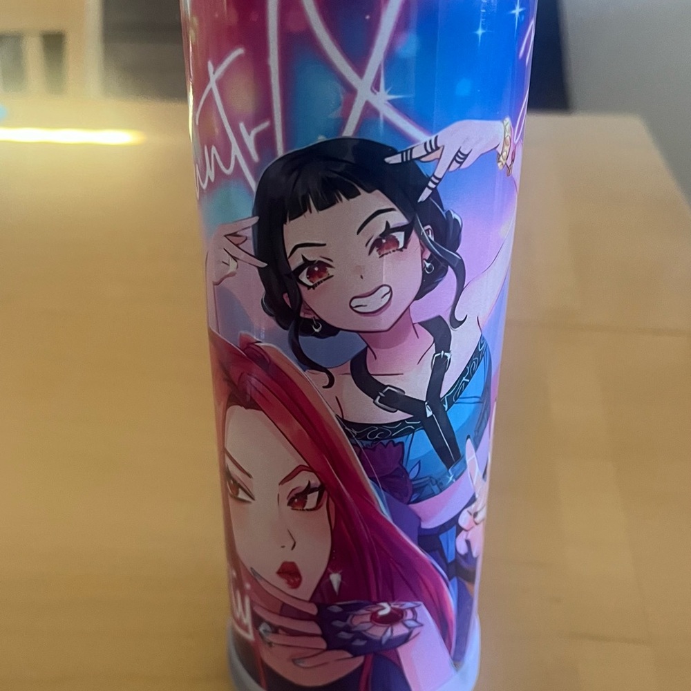 K-Pop Travel Tumbler in Pink and Rainbow - Picture 3 of 5